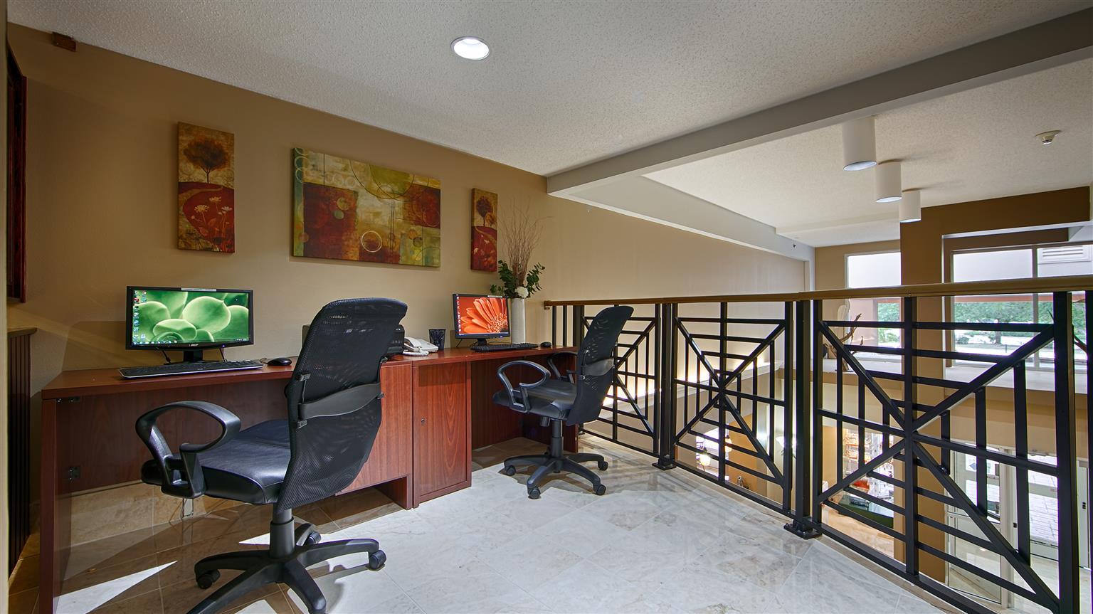 Best Western Plus Ambassador Hotel Venice